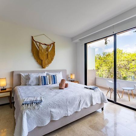 Menesse Apartments ตูลุม ภายนอก รูปภาพ