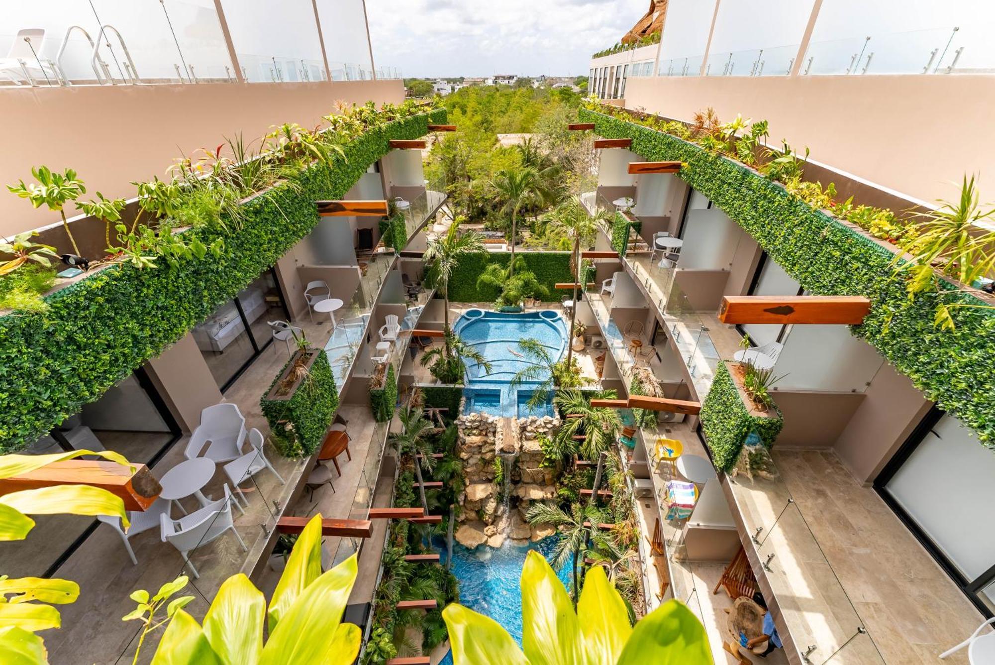 Menesse Apartments ตูลุม ภายนอก รูปภาพ