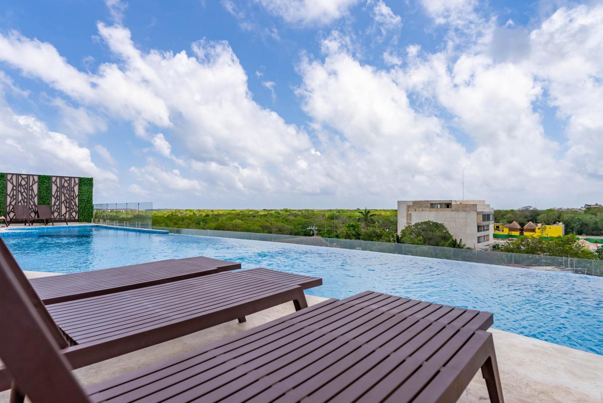 Menesse Apartments ตูลุม ภายนอก รูปภาพ
