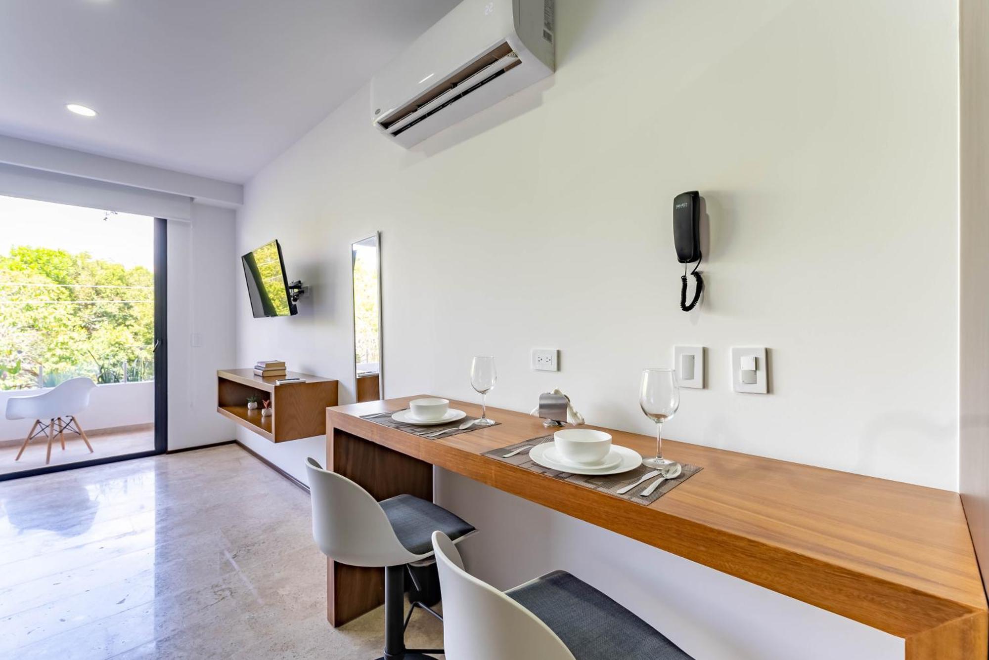 Menesse Apartments ตูลุม ภายนอก รูปภาพ