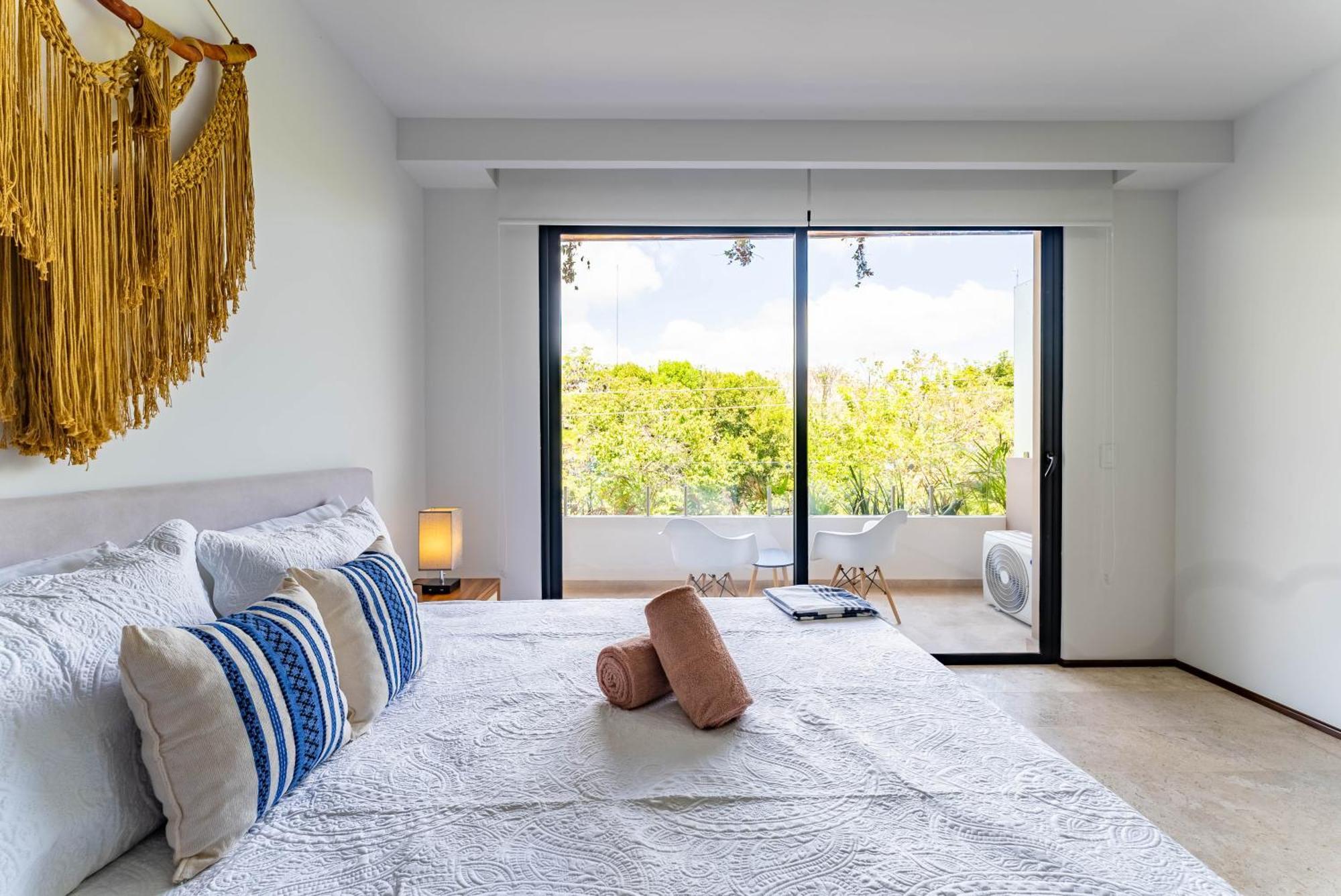 Menesse Apartments ตูลุม ภายนอก รูปภาพ